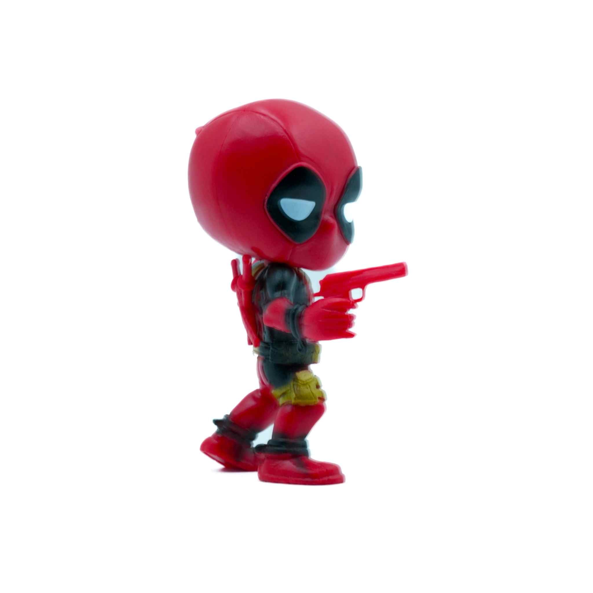 Deadpool Mini Action Figurine Gun Pose Marvel Superhero Collectible Toy 3 