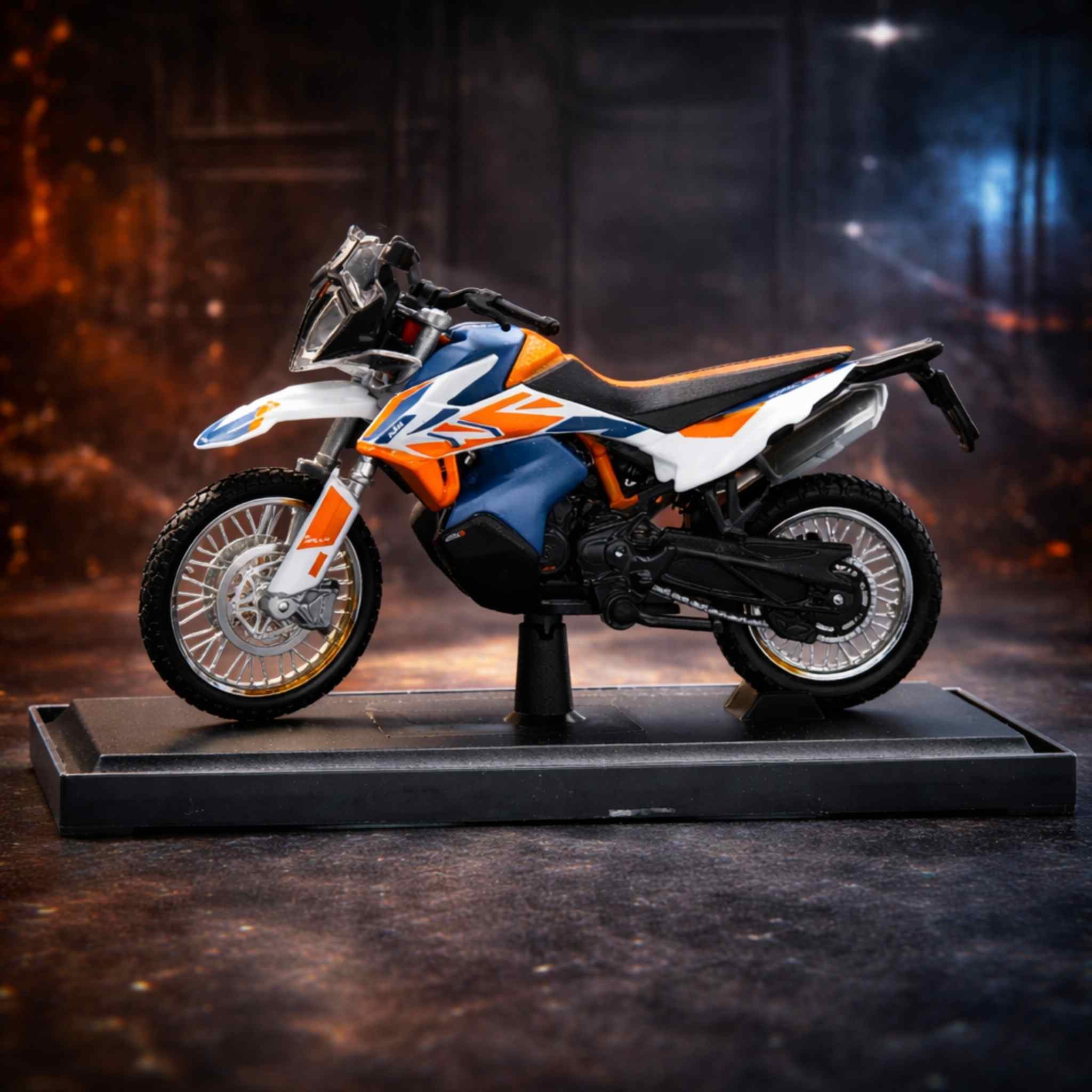 KTM 790 Adventure Diecast Bike Model Motorcycle Collectible Display 1 Collectibles