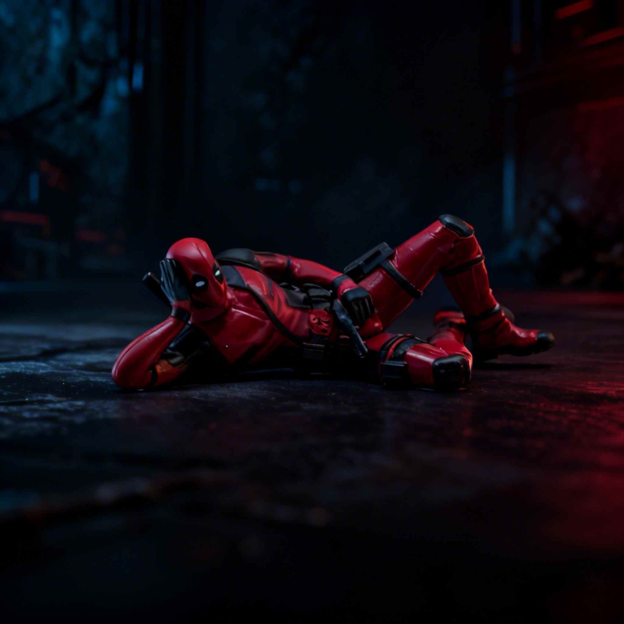 Marvel Deadpool Relaxing Pose Chibi Figurine 1 Collectibles