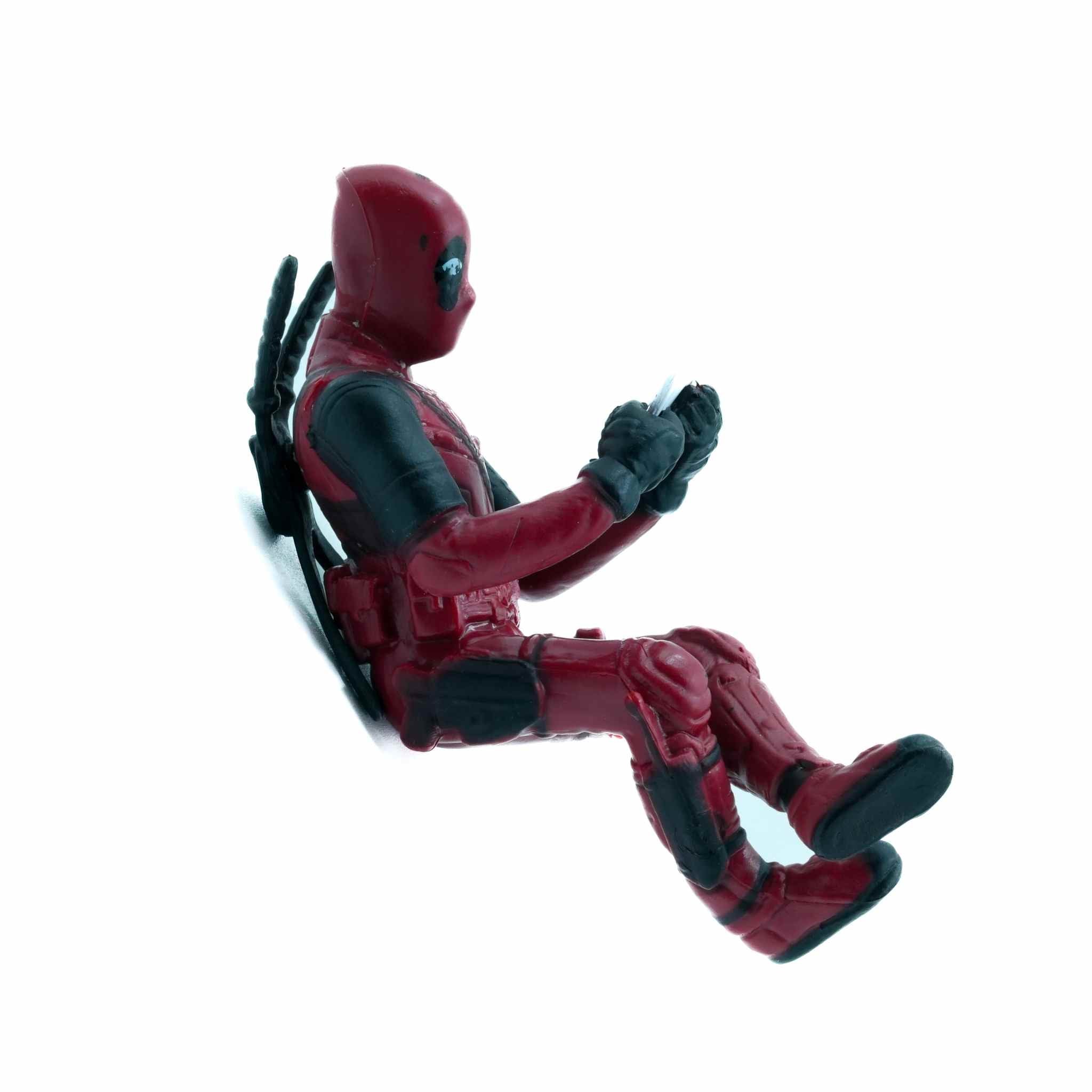 Marvel Deadpool Sitting Pose Chibi Figurine 4 